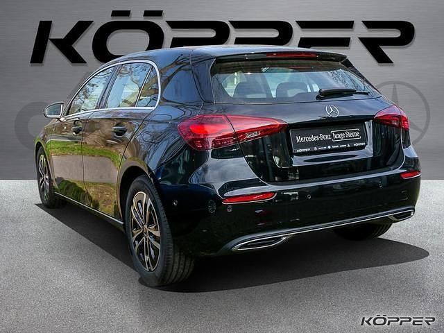 Gebraucht Mercedes A200 Advanced 163 PS (119 kW) 2024 Limousine