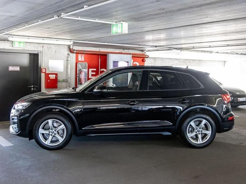 Gebraucht Audi Q5 Advanced 163 PS (119 kW) 2022 Brillantschwarz SUV