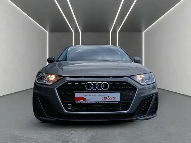 Gebraucht Audi A1 Sportback S-Line 95 PS (69 kW) 2025 Chronosgrau metallic Kleinwagen