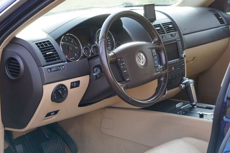 Gebraucht VW Touareg 224 PS (164 kW) 2007 Blau SUV