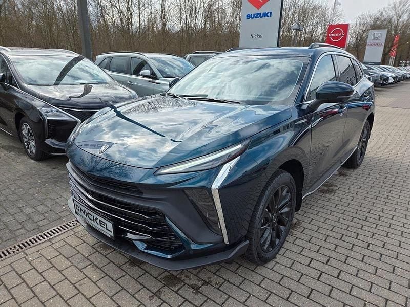 Neu DFSK Forthing 5 177 PS (130 kW) 2026 Grün SUV