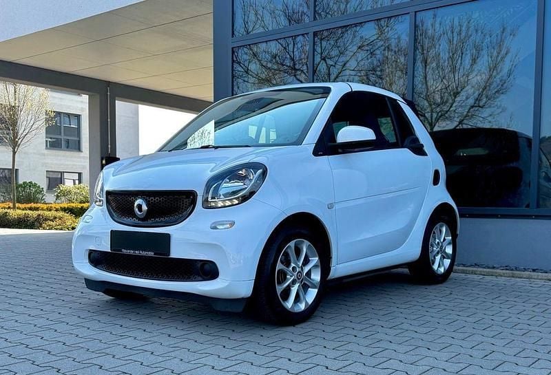 Gebraucht Smart ForTwo Cabrio Prime 71 PS (52 kW) 2016 Weiß Cabrio