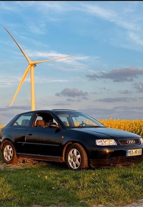 Schwarz Gebraucht 1999 Audi A3 Limousine | 300 € (Superpreis) - Bild 1/3