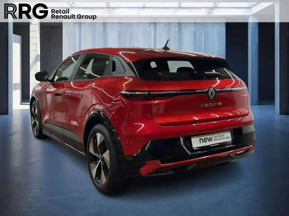 Gebraucht Renault Mégane Equilibre 160 kW (218 PS) 2023 Feuerrot Kleinwagen