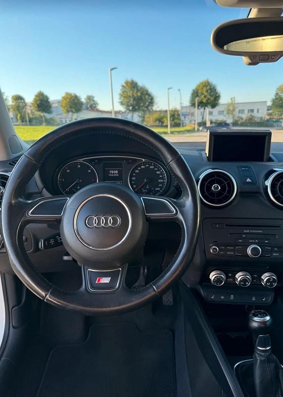 Gebraucht Audi A1 143 PS (105 kW) 2011 Weiß Kleinwagen