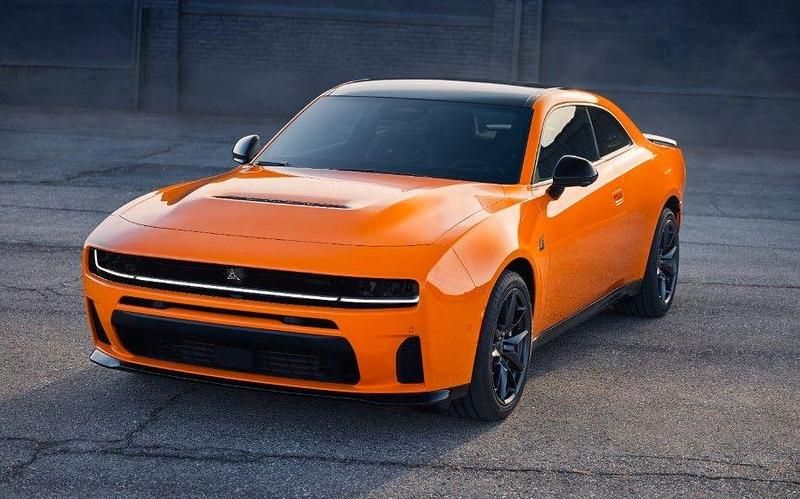 Neu Dodge Charger 551 PS (405 kW) 2025 Orange Limousine