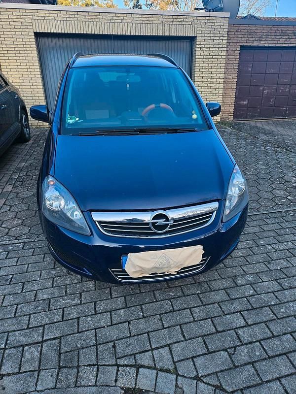 Gebraucht Opel Zafira 110 PS (80 kW) 2011 Blau Van / Kleinbus