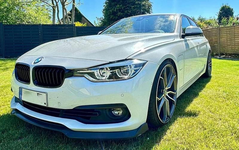 Gebraucht 2017 BMW 330e Advantage Limousine | 24.900 € (Teuer) - Bild 1/4