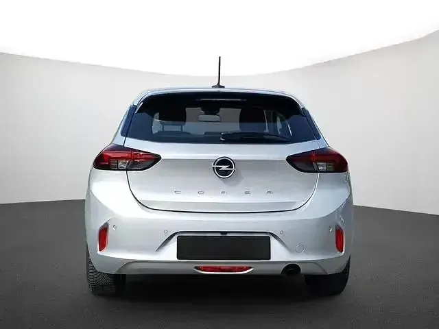 Gebraucht Opel Corsa Basis 75 PS (55 kW) 2024 Silber Kleinwagen