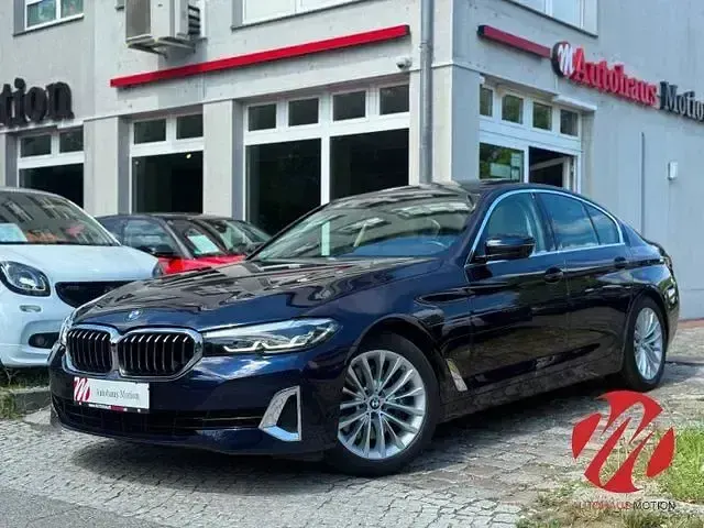 Gebraucht BMW 530 Luxury Line 252 PS (185 kW) 2021 Blau Limousine