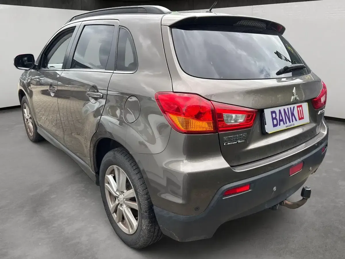 Gebraucht Mitsubishi ASX Intense 150 PS (110 kW) 2011 Braun SUV