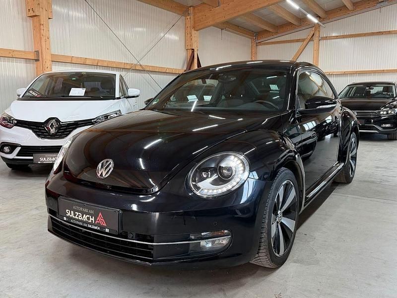 Schwarz Gebraucht 2013 VW Beetle Design Coupé | 9.990 € (Fairer Preis) - Bild 1/4