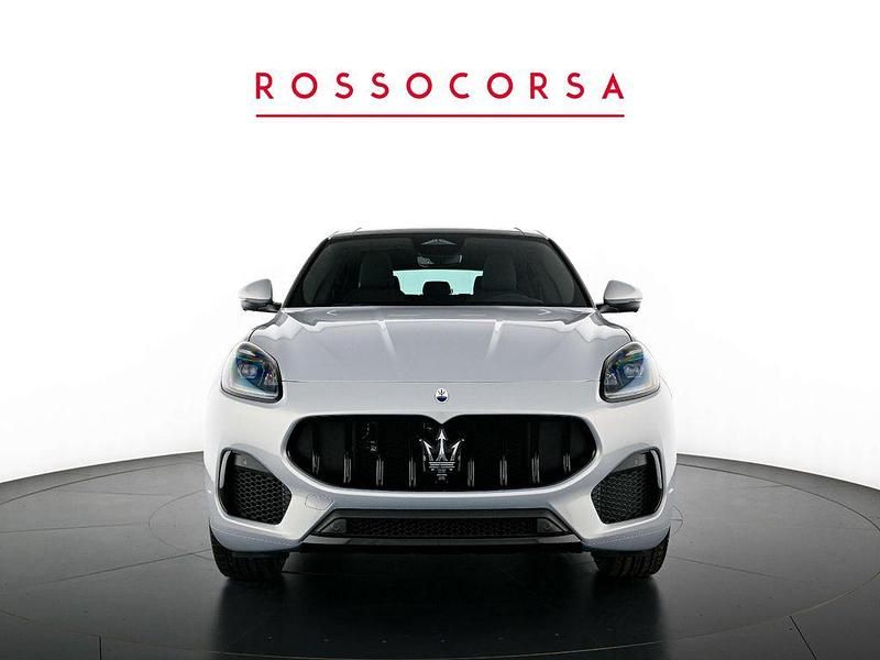 Neu Maserati Grecale 250 PS (183 kW) 2026 Weiß SUV
