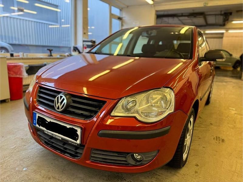 Gebraucht VW Polo 70 PS (51 kW) 2006 Orange Kleinwagen