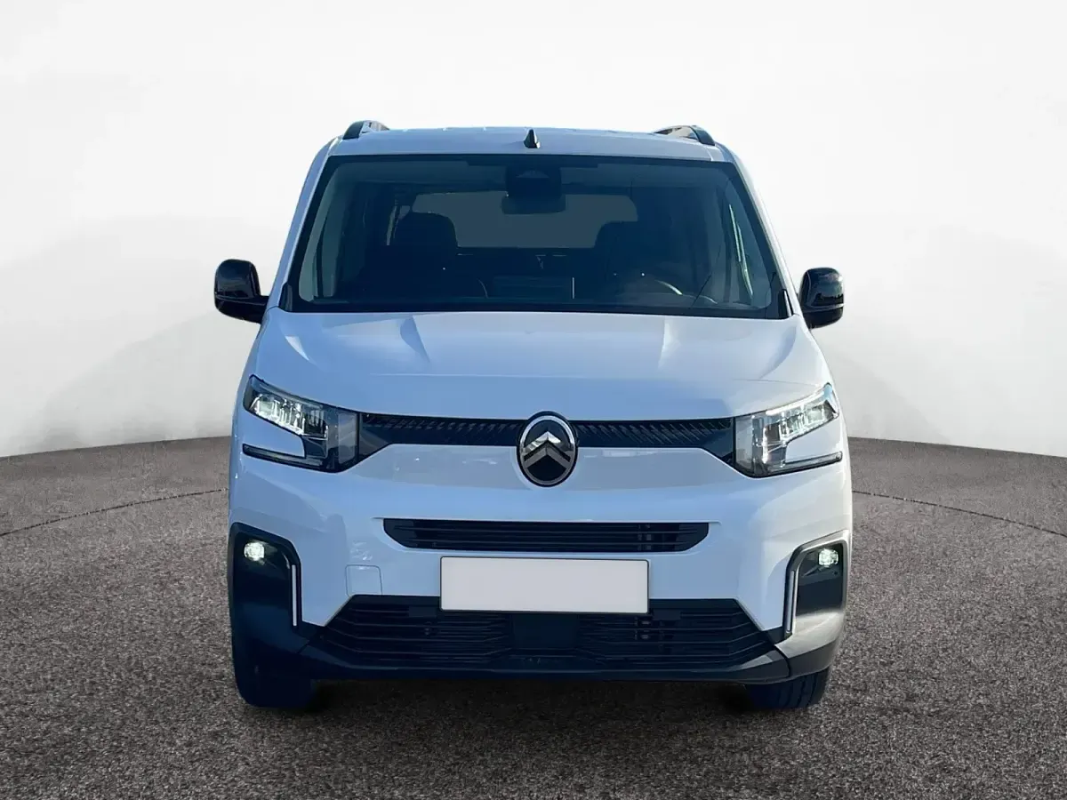 Neu Citroën Berlingo 131 PS (96 kW) 2025 Eisweiß Van / Kleinbus