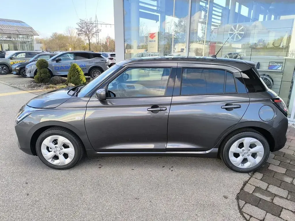 Neu Suzuki Swift Comfort 83 PS (61 kW) 2026 Grau Kleinwagen