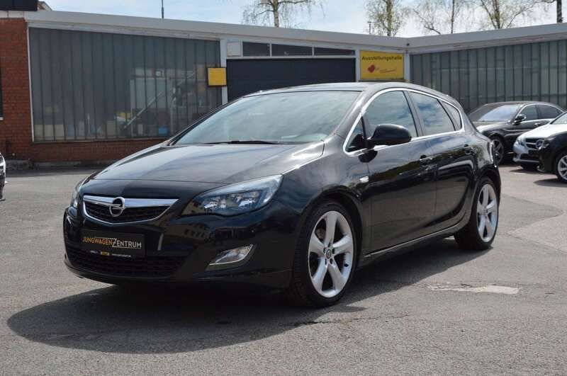 Karbonschw graphitschw midnigh Gebraucht 2011 Opel Astra Sport Limousine | 9.900 € (Teuer) - Bild 1/4