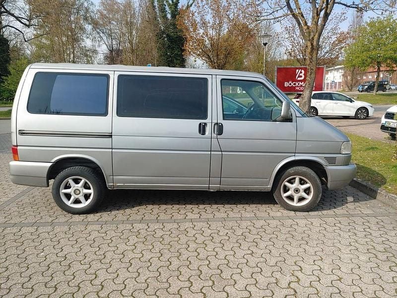 Używany VW T4 102 KM (75 kW) 1997 Srebrny Van