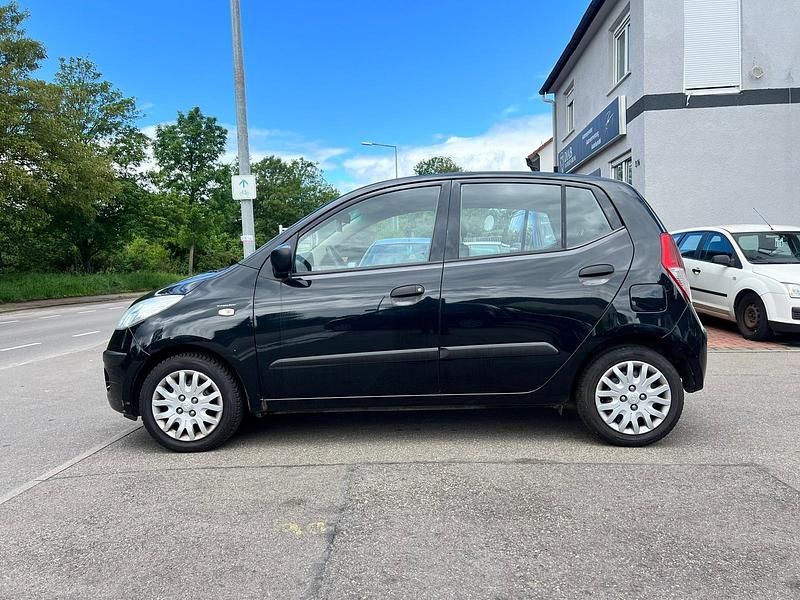 Gebraucht Hyundai i10 67 PS (49 kW) 2009 Schwarz Kleinwagen