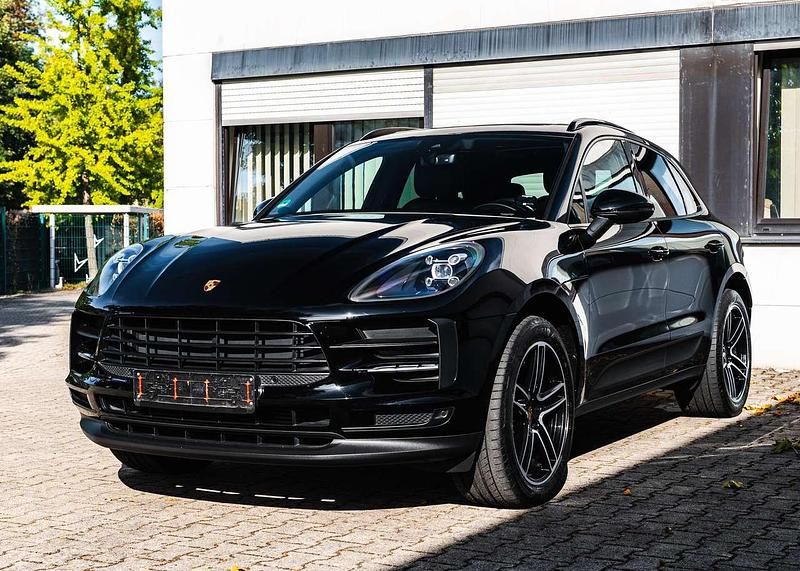 Gebraucht Porsche Macan 245 PS (180 kW) 2019 Schwarz SUV