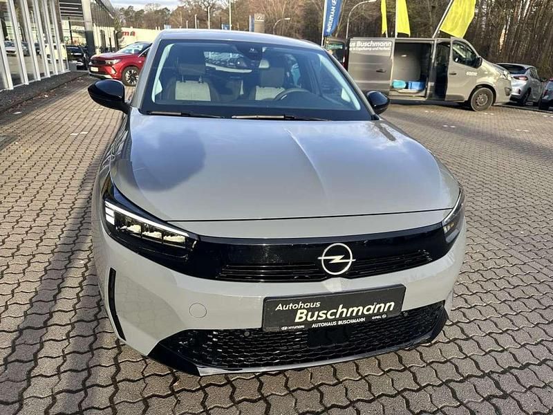 Gebraucht Opel Corsa-e 100 kW (136 PS) 2024 Grafik grau Kleinwagen