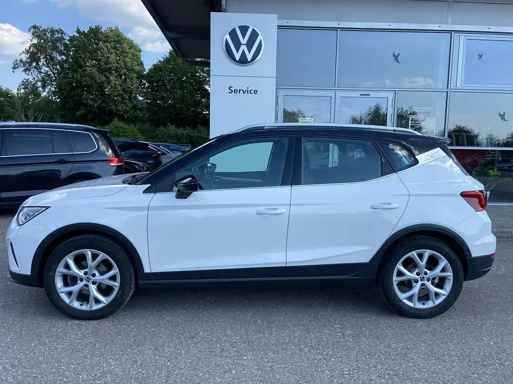 Gebraucht Seat Arona FR 110 PS (80 kW) 2023 Weiß SUV