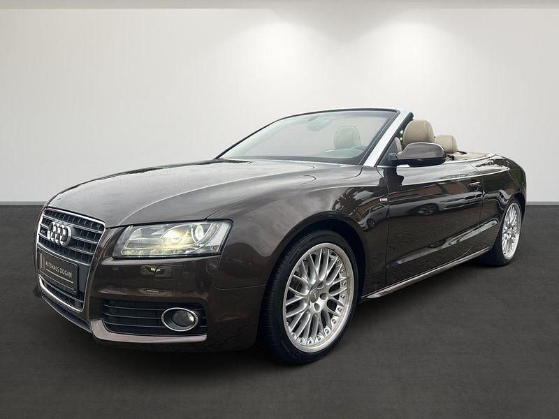 Braun Gebraucht 2011 Audi A5 Cabriolet S-Line Cabrio | 18.490 € (Teuer) - Bild 1/4