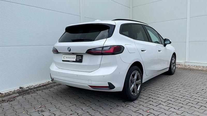 Gebraucht BMW 218 Active Tourer Efficient Dynamics 150 PS (110 kW) 2024 Alpinweiß uni Van / Kleinbus