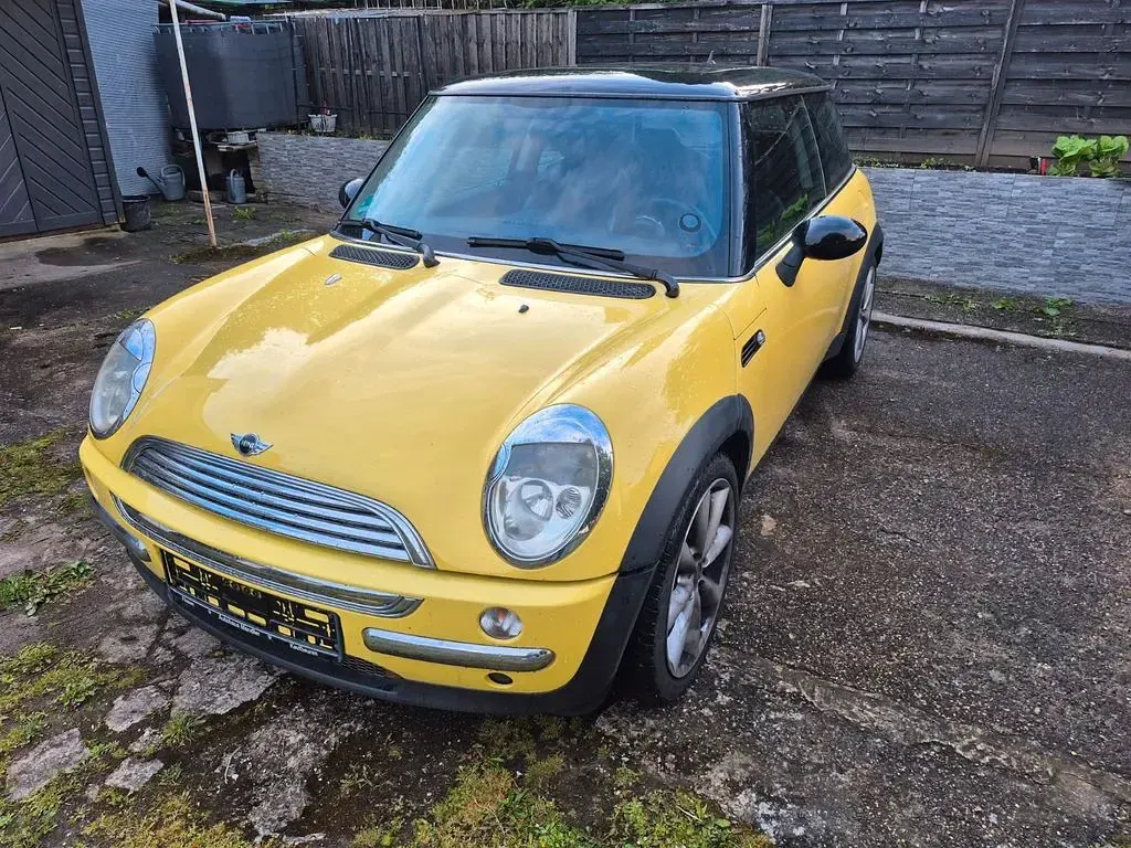 Brugt Mini Cooper 116 HK (85 kW) 2003 Gul Hatchback