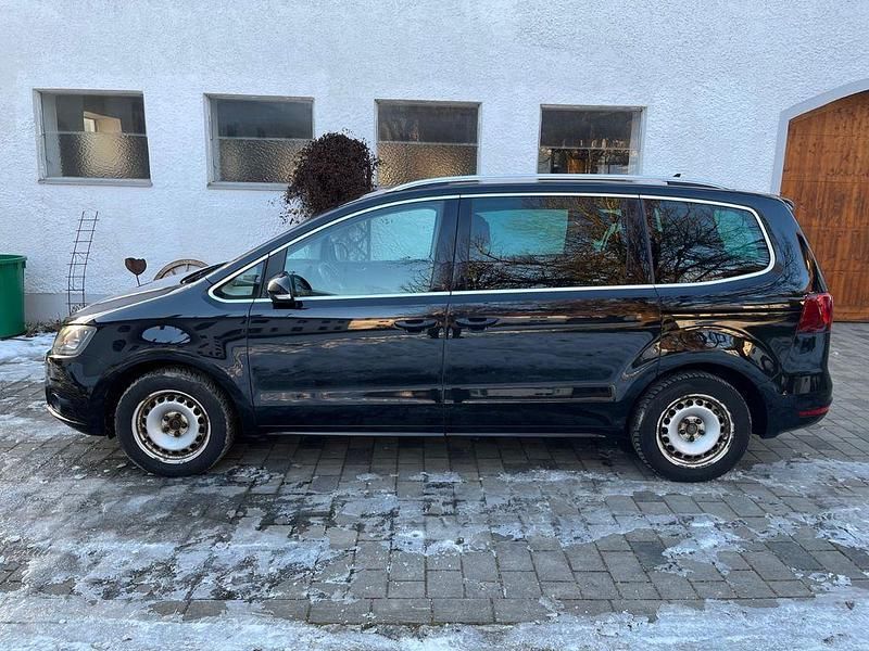Gebraucht Seat Alhambra Reference 150 PS (110 kW) 2017 Schwarz Van / Kleinbus