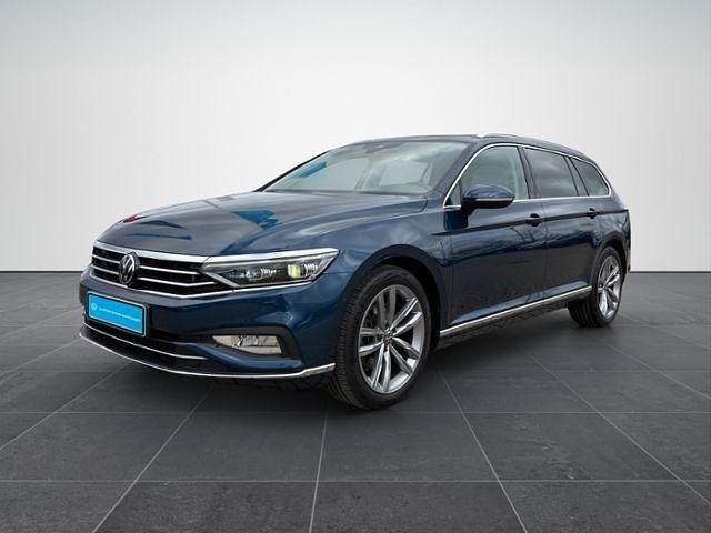 Gebraucht VW Passat Elegance 200 PS (147 kW) 2022 Blau Kombi