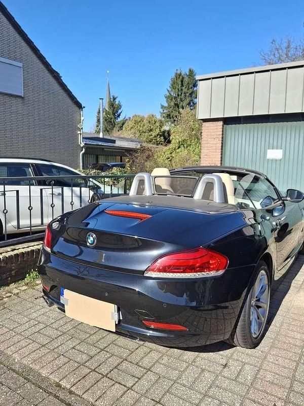 Gebraucht BMW Z4 184 PS (135 kW) 2016 Schwarz Cabrio