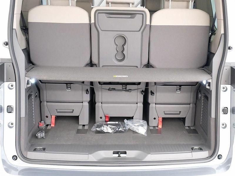 Neu VW Multivan Goal 150 PS (110 kW) 2026 Silber Van