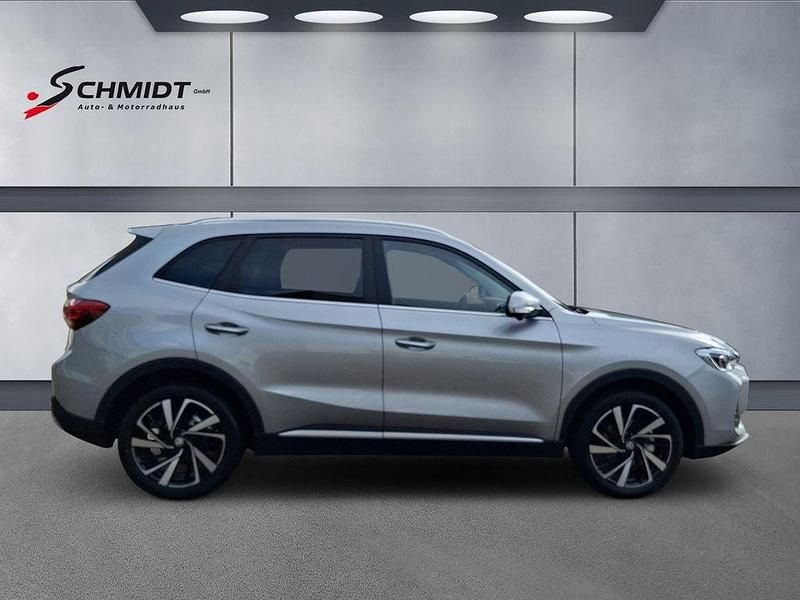 Neu MG ZS Luxury 197 PS (144 kW) 2025 Silber SUV