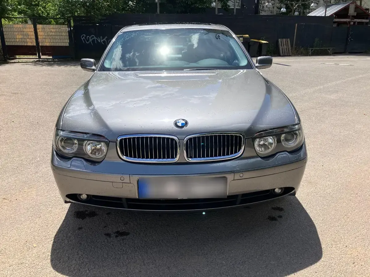 Gebraucht BMW 735 272 PS (200 kW) 2003 Grau Limousine