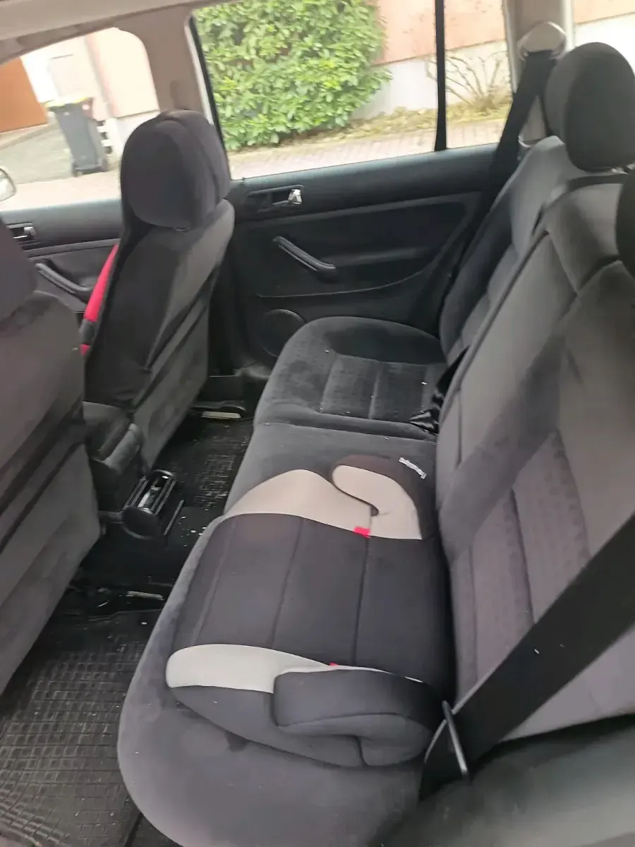 Gebraucht VW Golf IV 105 PS (77 kW) 2003 Gold Kombi