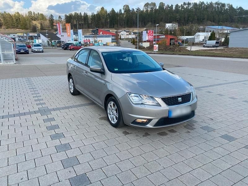 Gebraucht Seat Toledo 105 PS (77 kW) 2013 Gold Kleinwagen
