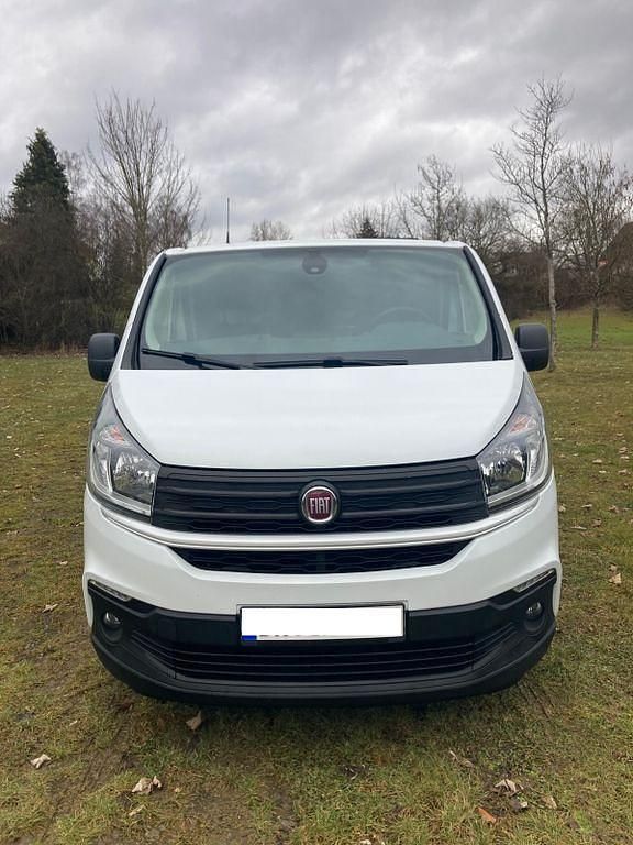 Weiß Gebraucht 2019 Fiat Talento Van / Kleinbus | 11.850 € (Superpreis) - Bild 1/4