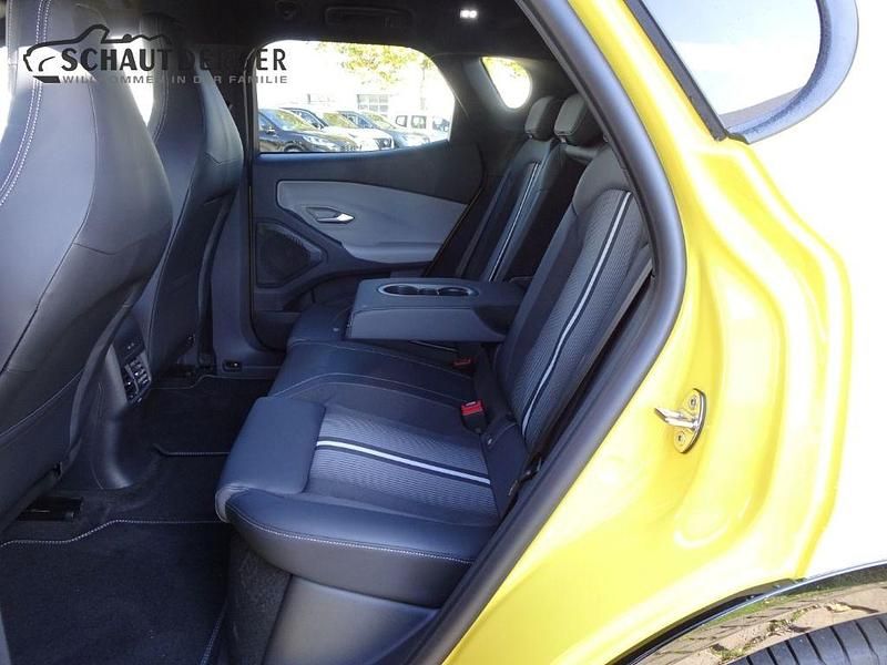 Neu Ford Capri S 210 kW (286 PS) 2026 Gelb SUV