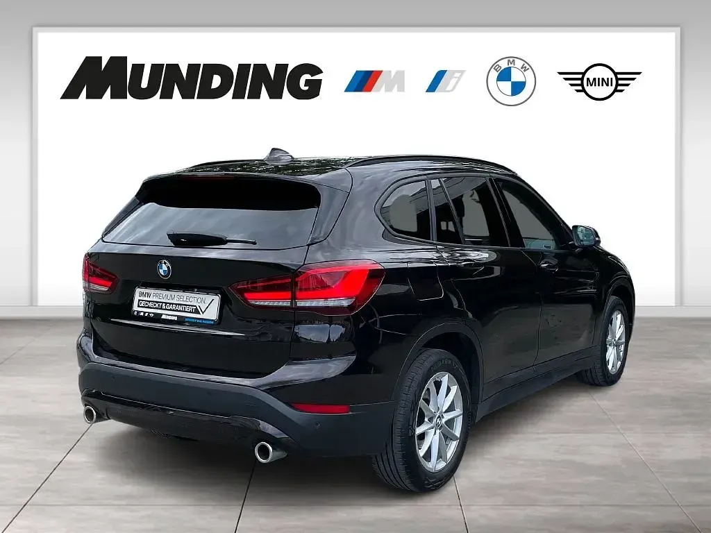 Używany BMW X1 150 KM (110 kW) 2021 Brązowy SUV
