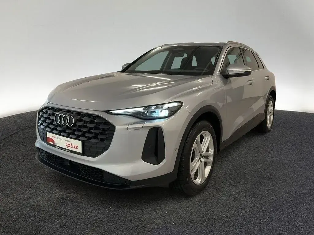 Gebraucht Audi Q5 Sport 204 PS (150 kW) 2025 Florettsilber metallic SUV