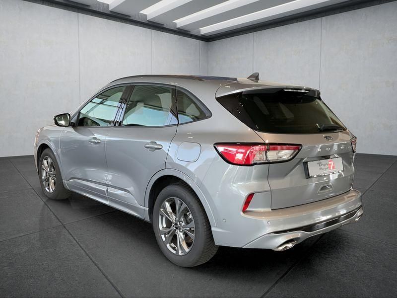 Gebraucht Ford Kuga ST-Line 120 PS (88 kW) 2023 Silber SUV