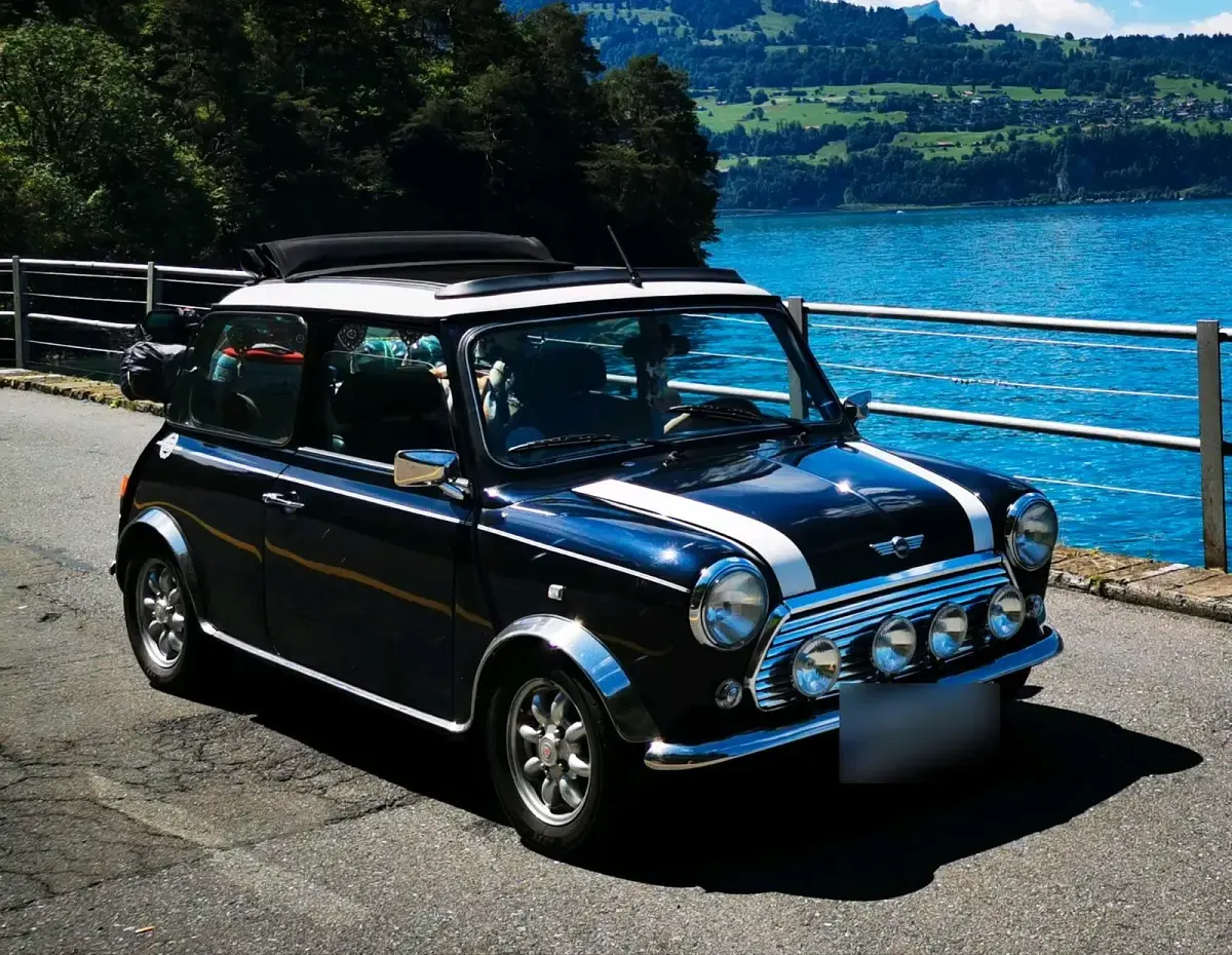 Używany Mini Cooper Classic 63 KM (46 kW) 1998 Niebieski Hatchback