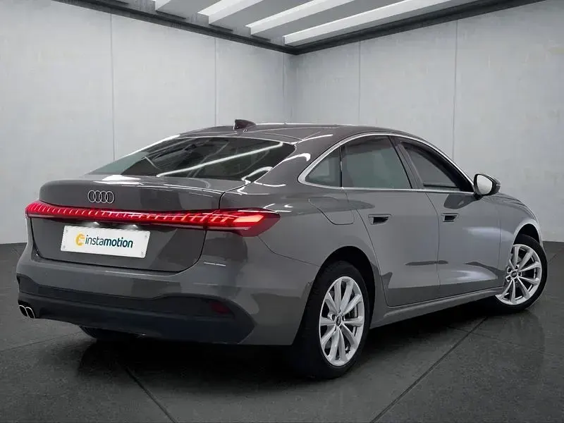 Second-hand Audi A5 204 CP (150 kW) 2025 Gri Berlinǎ