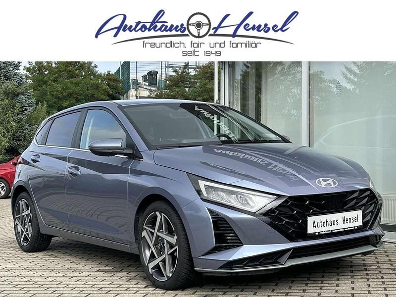 Meta blue Gebraucht 2024 Hyundai i20 Prime Kleinwagen | 22.790 € (Fairer Preis) - Bild 1/4