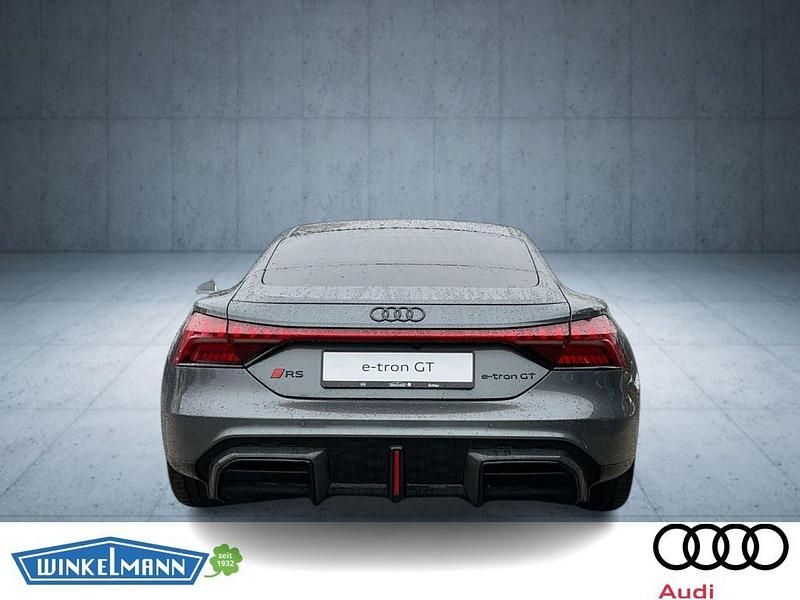 Neu Audi e-tron GT quattro Performance 620 kW (843 PS) 2026 Grau Limousine