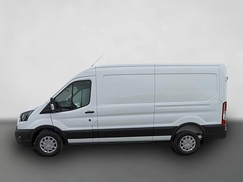 Gebraucht Ford Transit Trend 131 PS (96 kW) 2025 Weiß Limousine