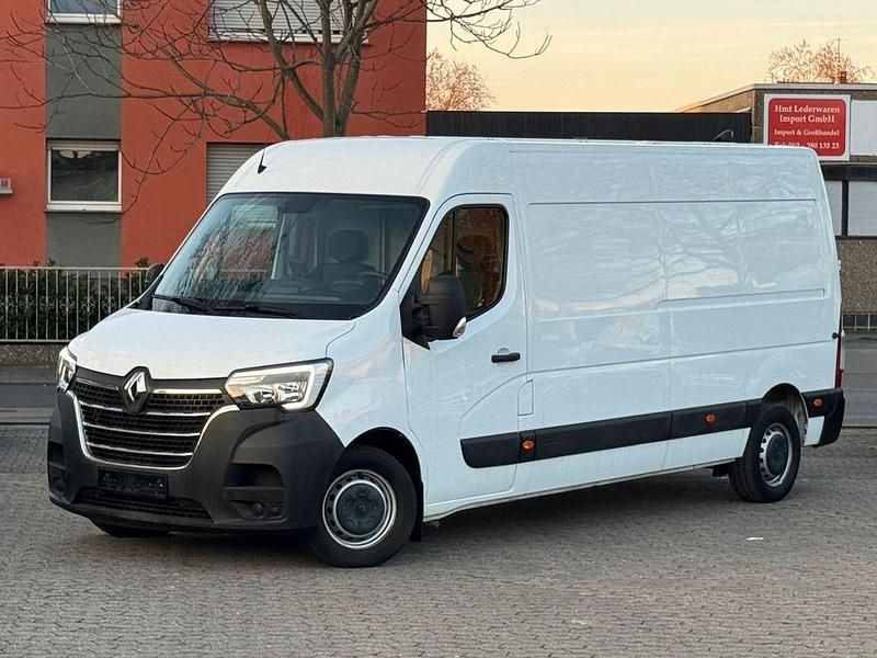 Gebraucht Renault Master Komfort 136 PS (100 kW) 2022 Weiß Van / Kleinbus