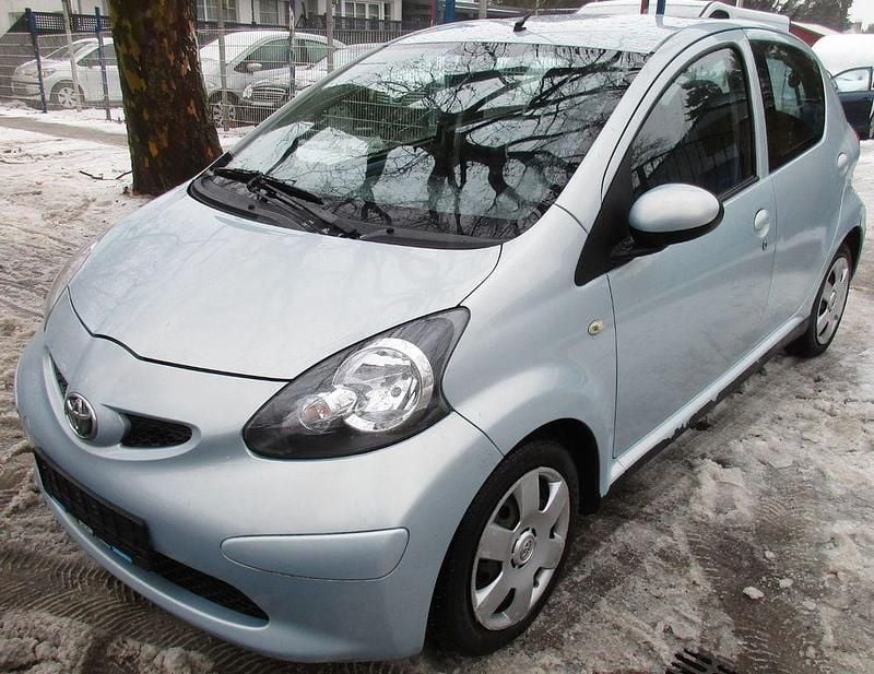 Gebraucht Toyota Aygo Cool 68 PS (50 kW) 2007 Blau Kleinwagen