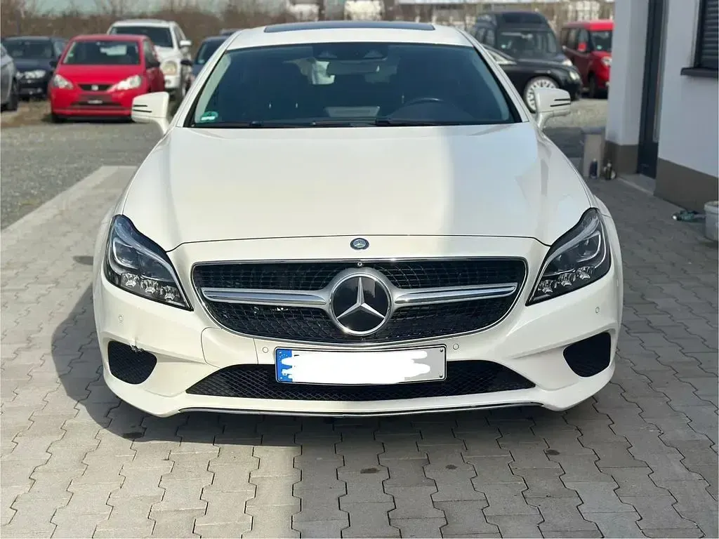 Gebraucht Mercedes CLS350 252 PS (185 kW) 2014 Weiß Limousine